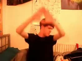 Miley Cyrus, Party In The USA cover by Luke Reeve